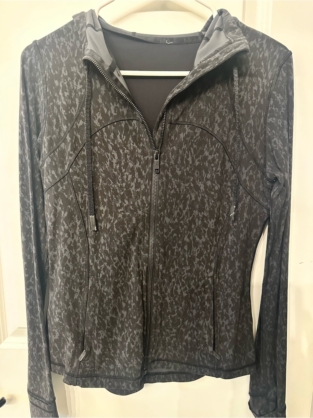 lululemon athletica Black Patterned Full-Zip Hooded Jacket